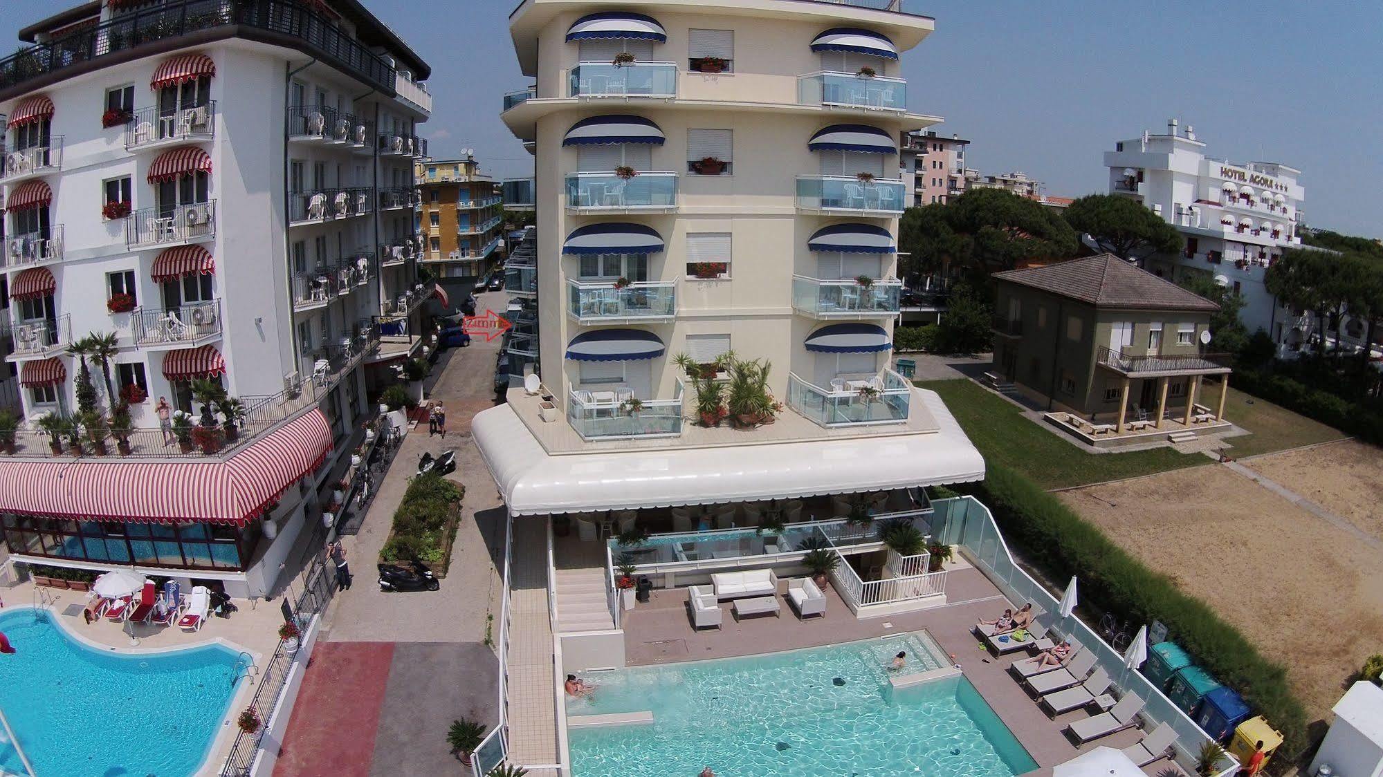 Hotel Canarie Lido di Jesolo Eksteriør billede